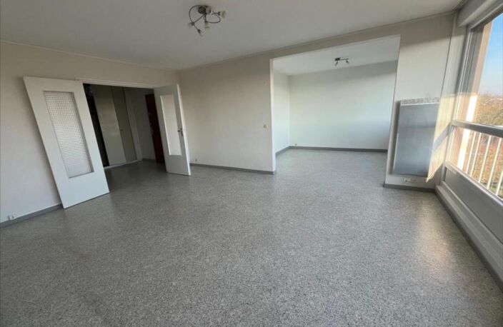 A VENDRE SECLIN appartement lumineux de 85m2 avec balcon — photo 2