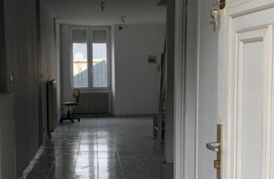 location appartement 480 € CC /mois à proximité de Lorette (42420)