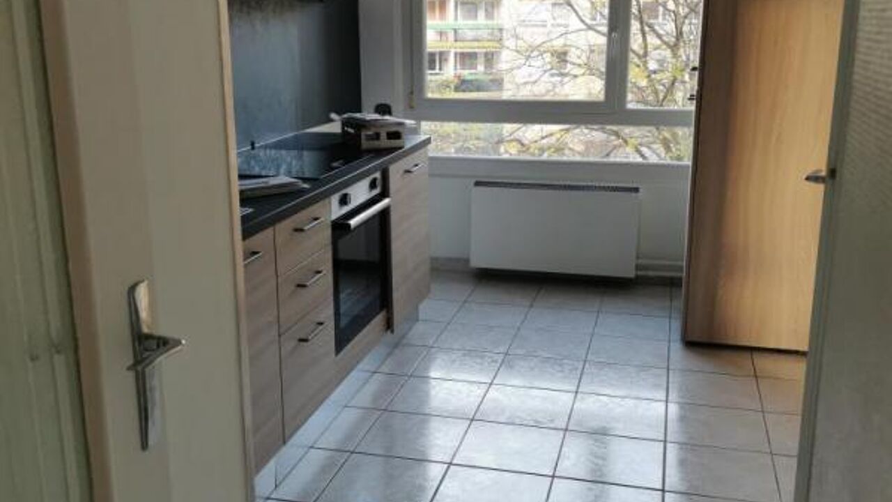 appartement 3 pièces 69 m2 à louer à Oullins (69600)