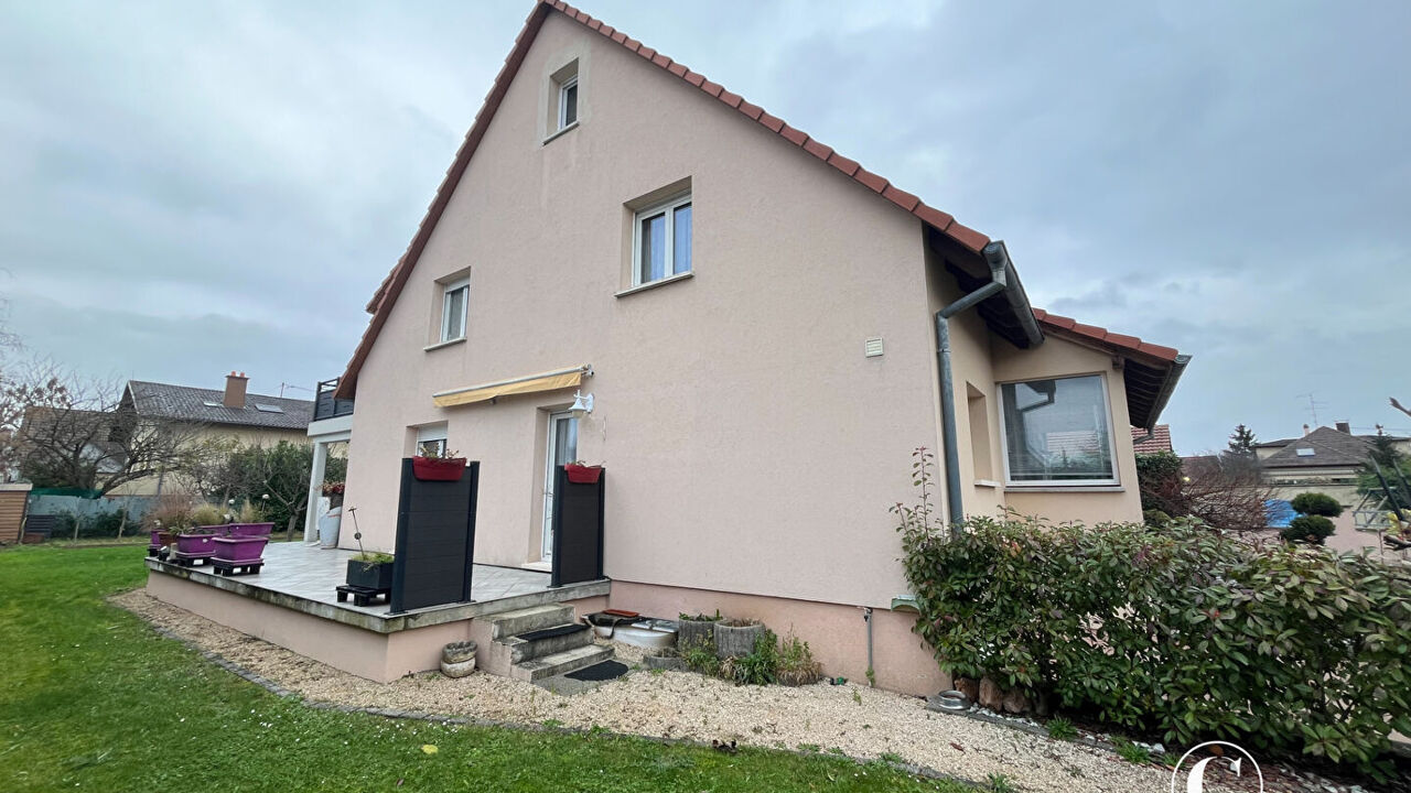 maison 8 pièces 213 m2 à vendre à Sainte-Croix-en-Plaine (68127)