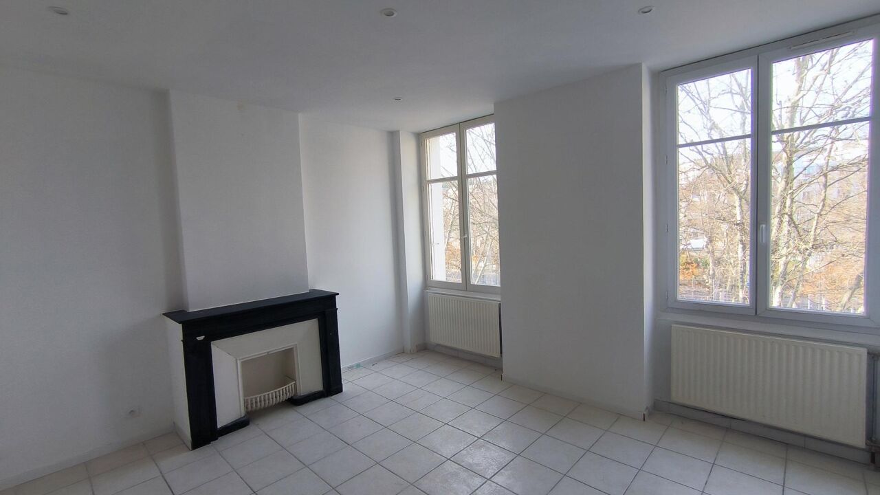 appartement 2 pièces 42 m2 à vendre à Saint-Étienne (42000)