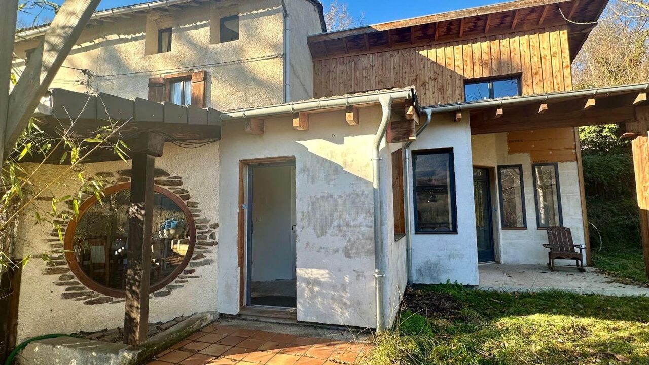 maison 6 pièces 164 m2 à vendre à Rabat-les-Trois-Seigneurs (09400)