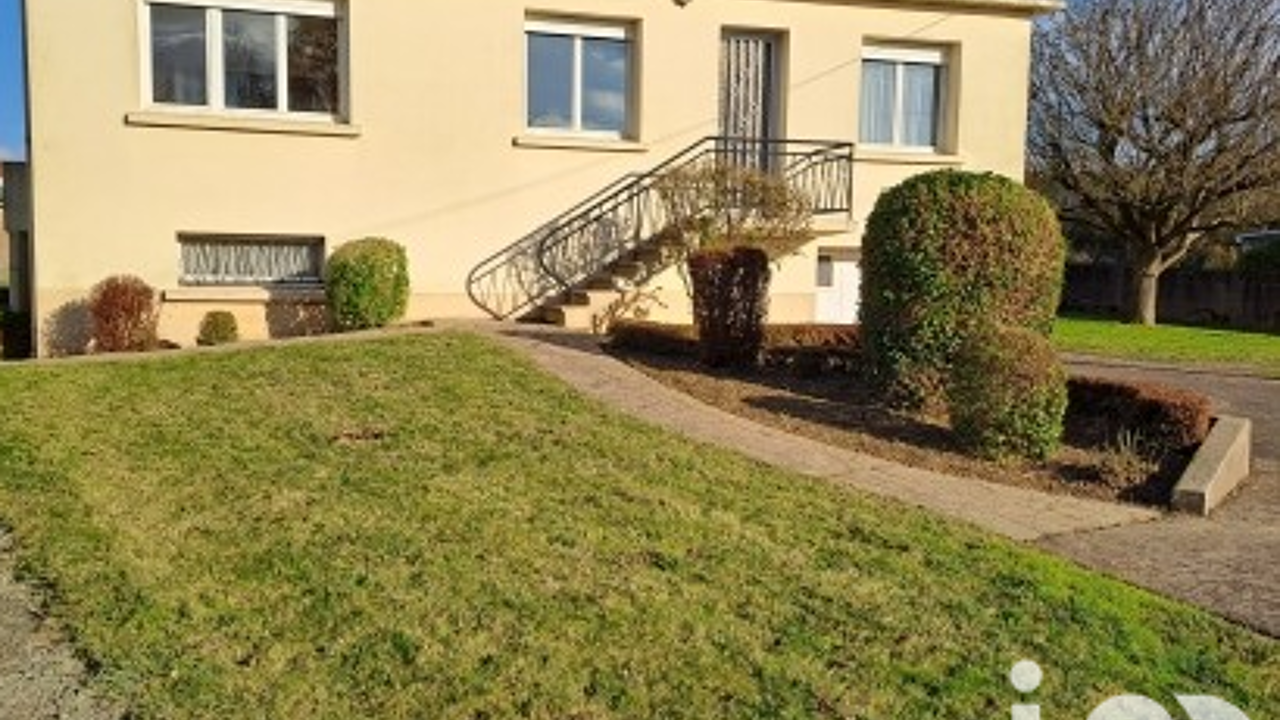 maison 5 pièces 90 m2 à vendre à Les Herbiers (85500)