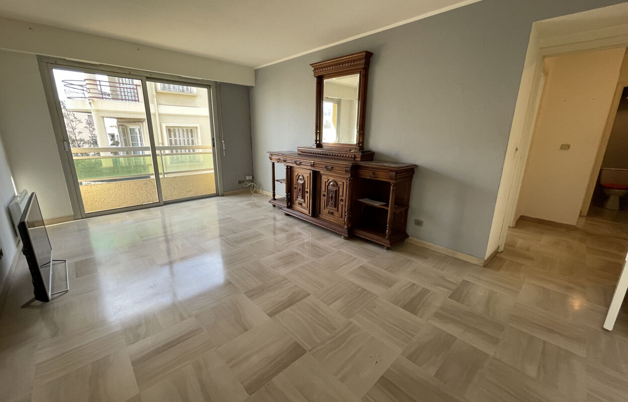 appartement 2 pièces 56 m2 à vendre à Nice (06100)