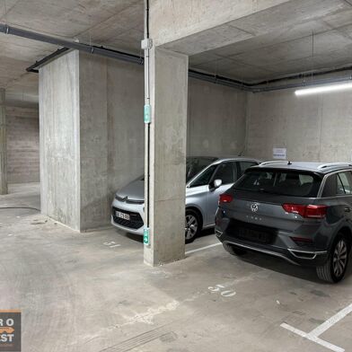 Parking 13 m²