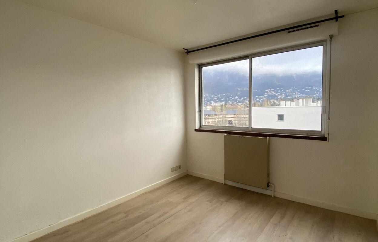 appartement 2 pièces 35 m2 à louer à La Tronche (38700)