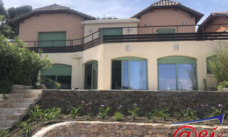 Maison 6 Pièces 190 m² à vendre à Saint-Mandrier-sur-Mer (83430)