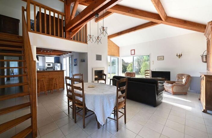 Maison très bien située proche centre village des Portes en Ré — photo 4