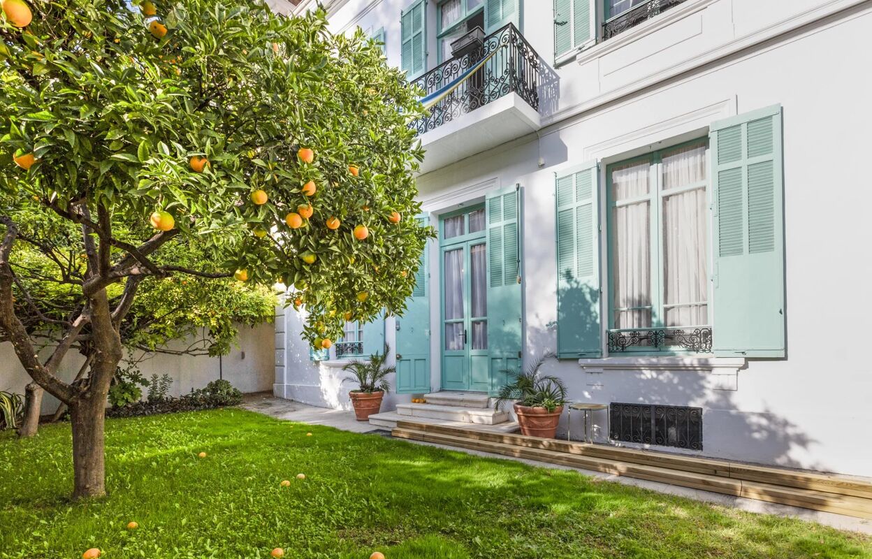 maison  pièces 242 m2 à vendre à Cannes (06400)