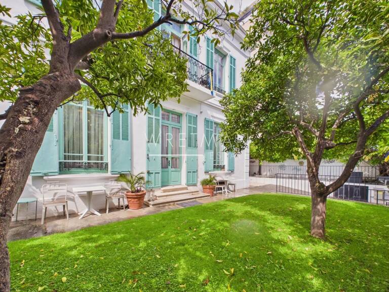 Superbe villa de ville avec jardin  - Cannes — photo 1