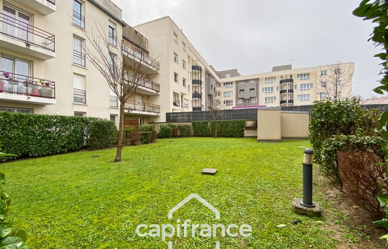 appartement 2 pièces 37 m2 à vendre à Saint-Thibault-des-Vignes (77400)