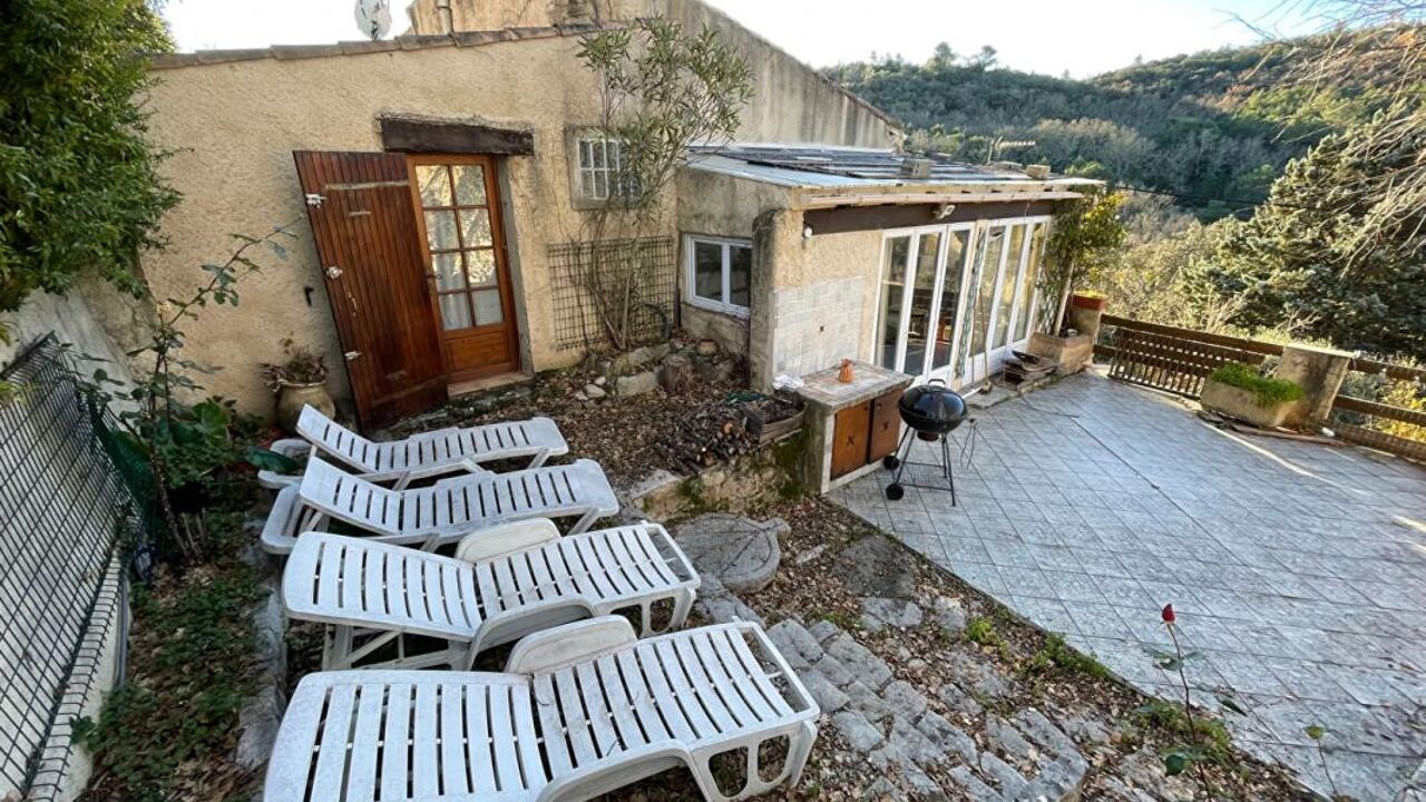 maison 6 pièces 84 m2 à vendre à Esparron-de-Verdon (04800)