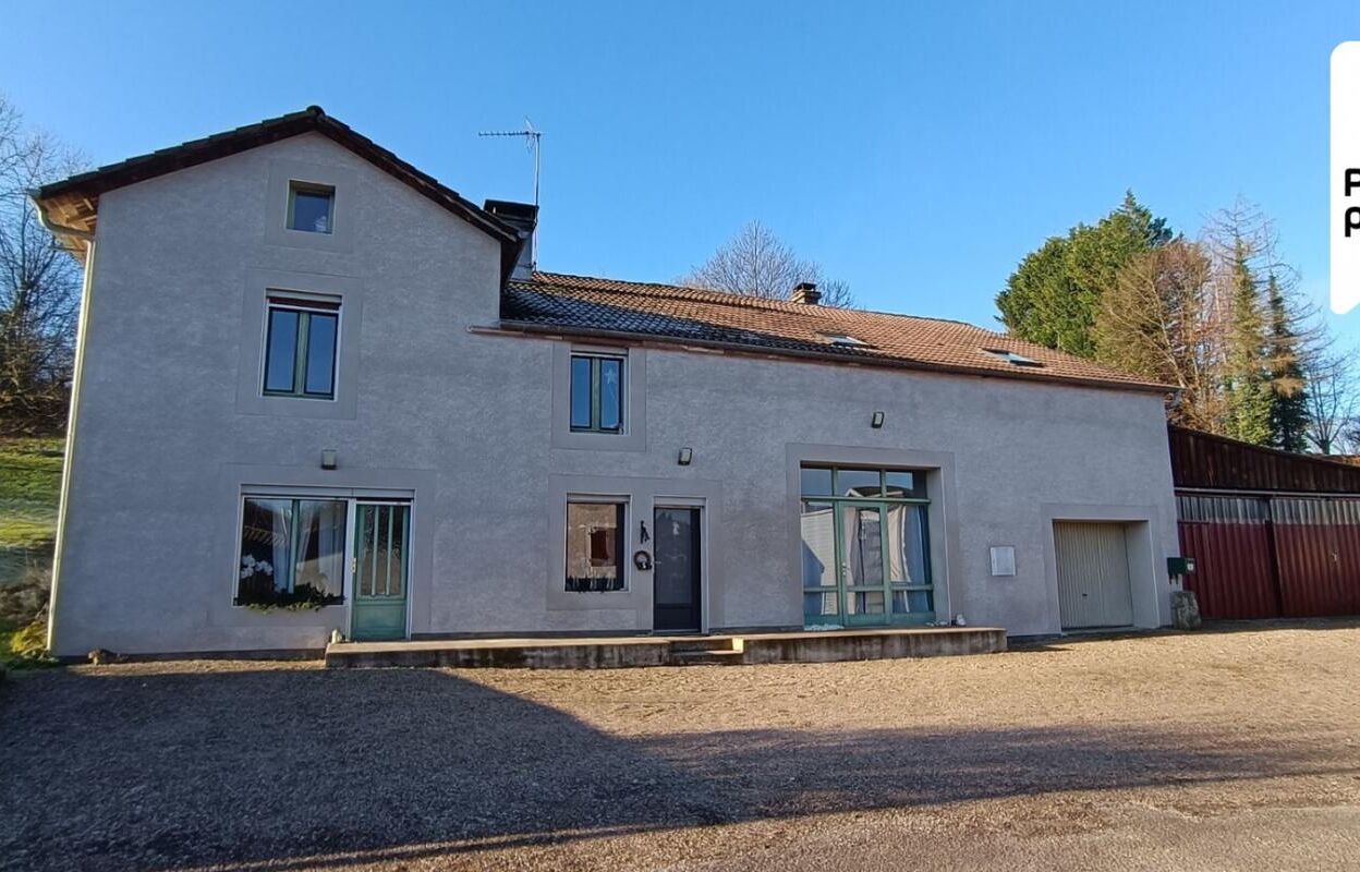 maison 6 pièces 156 m2 à vendre à Fougerolles-Saint-Valbert (70220)