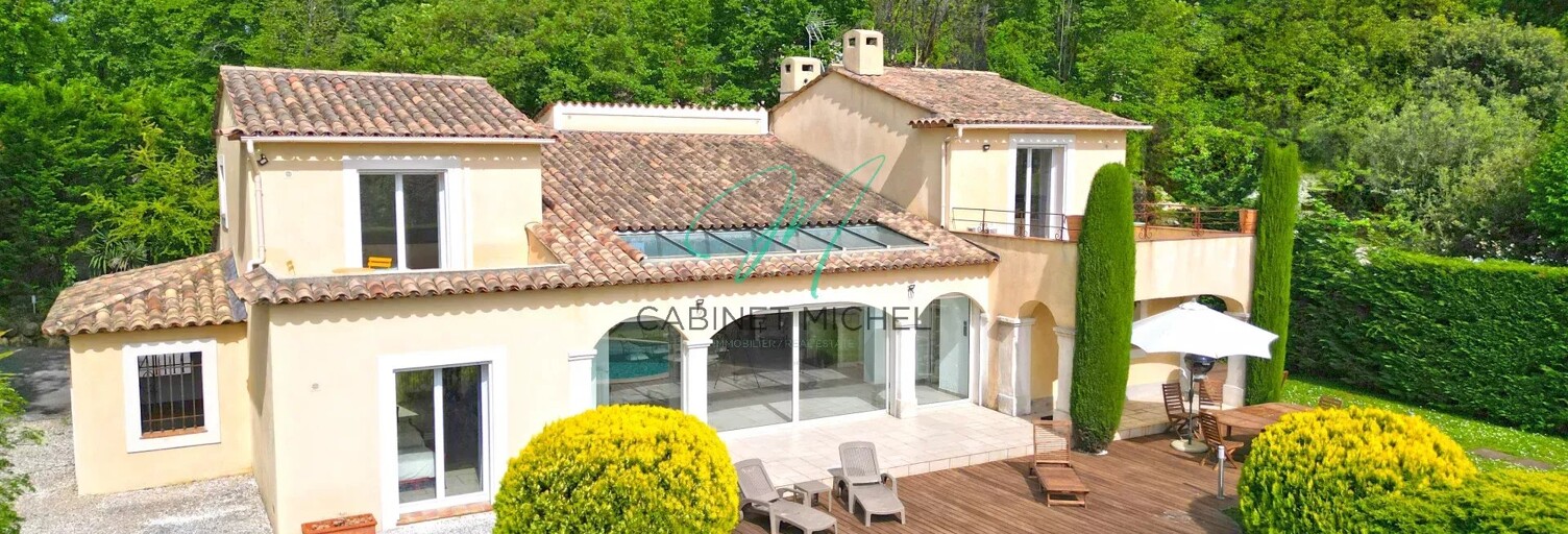 Maison 7 Pièces 249 m² à vendre à Roquefort-les-Pins (06330)