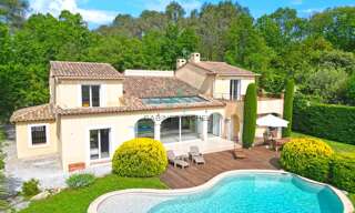 Maison 7 Pièces 249 m² à vendre à Roquefort-les-Pins (06330)