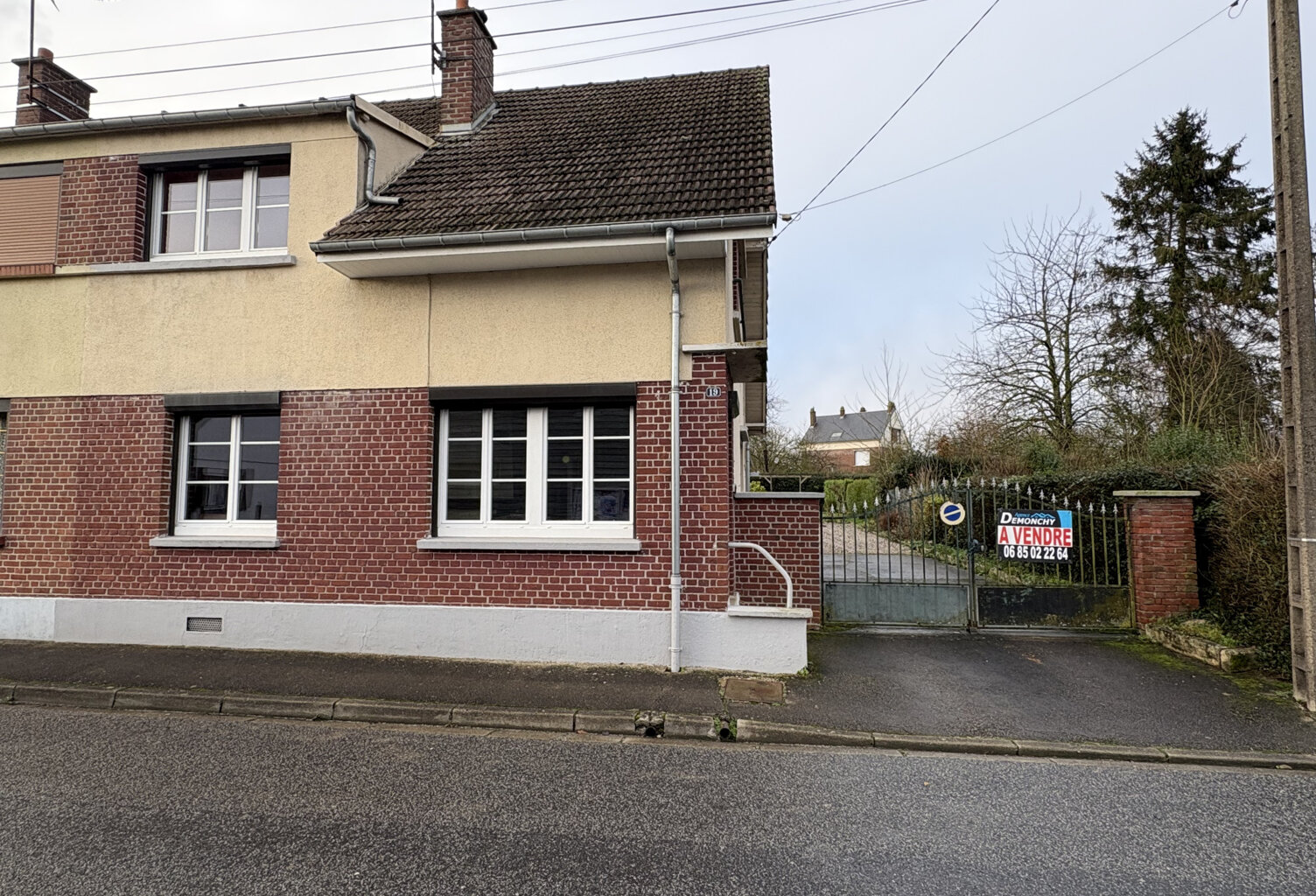 MAISON SITUÉE À BEAUCAMPS-LE-VIEUX — photo 1