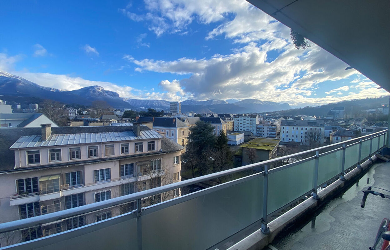 appartement 2 pièces 63 m2 à vendre à Chambéry (73000)