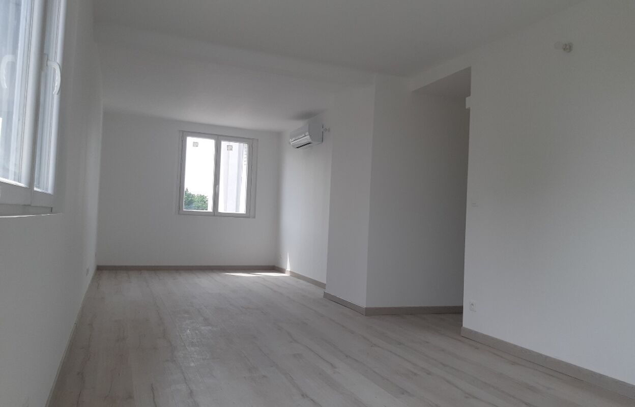 appartement 3 pièces 47 m2 à louer à Marseille 4 (13004)