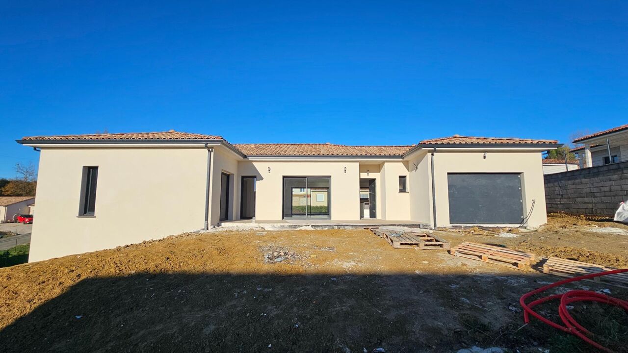 maison 5 pièces 133 m2 à vendre à Monclar-de-Quercy (82230)