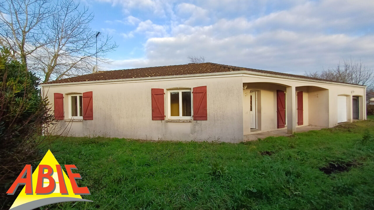 maison 5 pièces 114 m2 à vendre à Fontenay-le-Comte (85200)