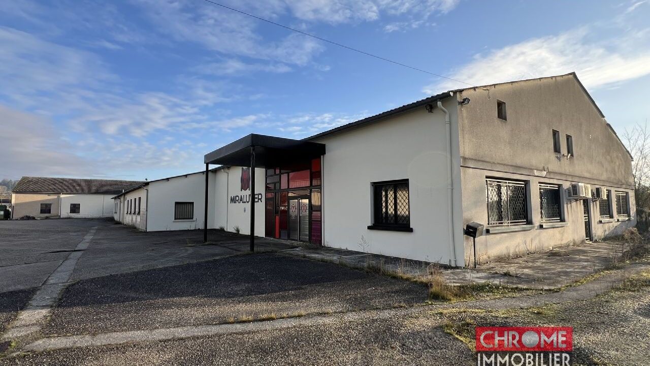 commerce 3 pièces 3130 m2 à vendre à Marmande (47200)