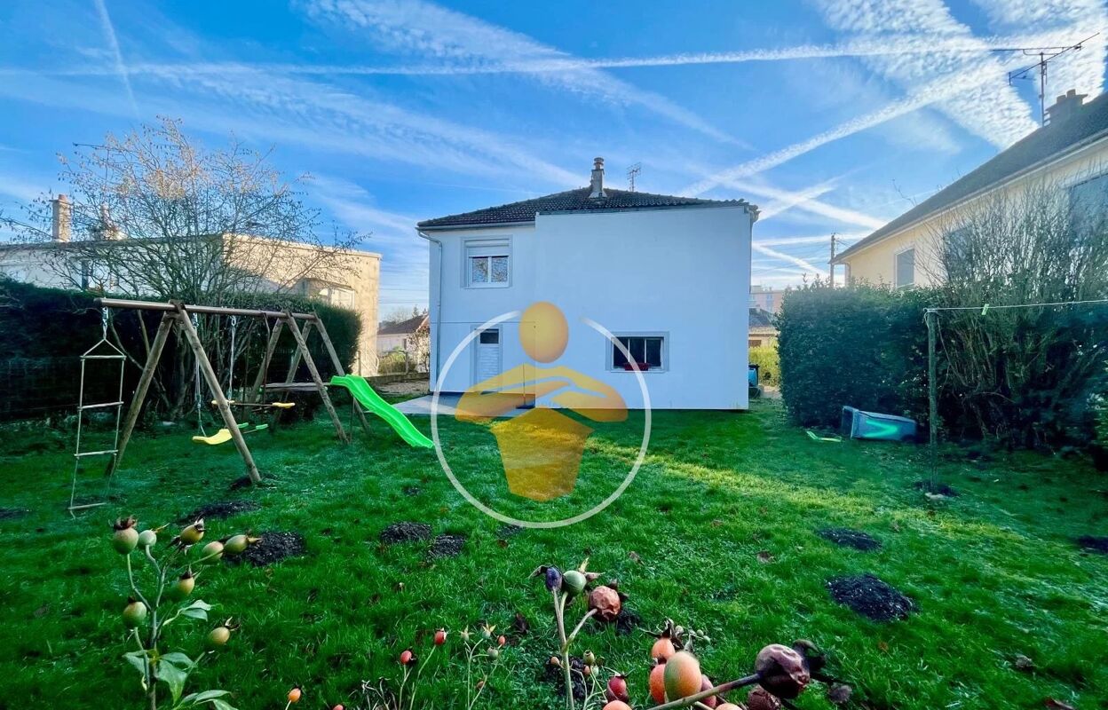 maison 5 pièces 75 m2 à vendre à La Fère (02800)