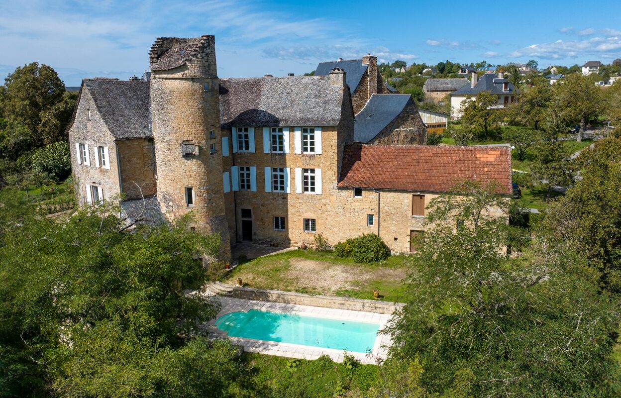 maison 8 pièces 352 m2 à vendre à Marcillac-Vallon (12330)