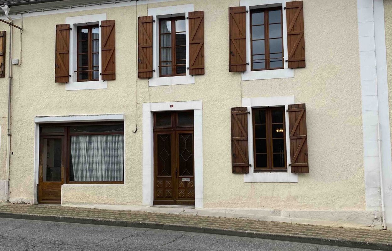 maison 4 pièces 200 m2 à vendre à Lembeye (64350)