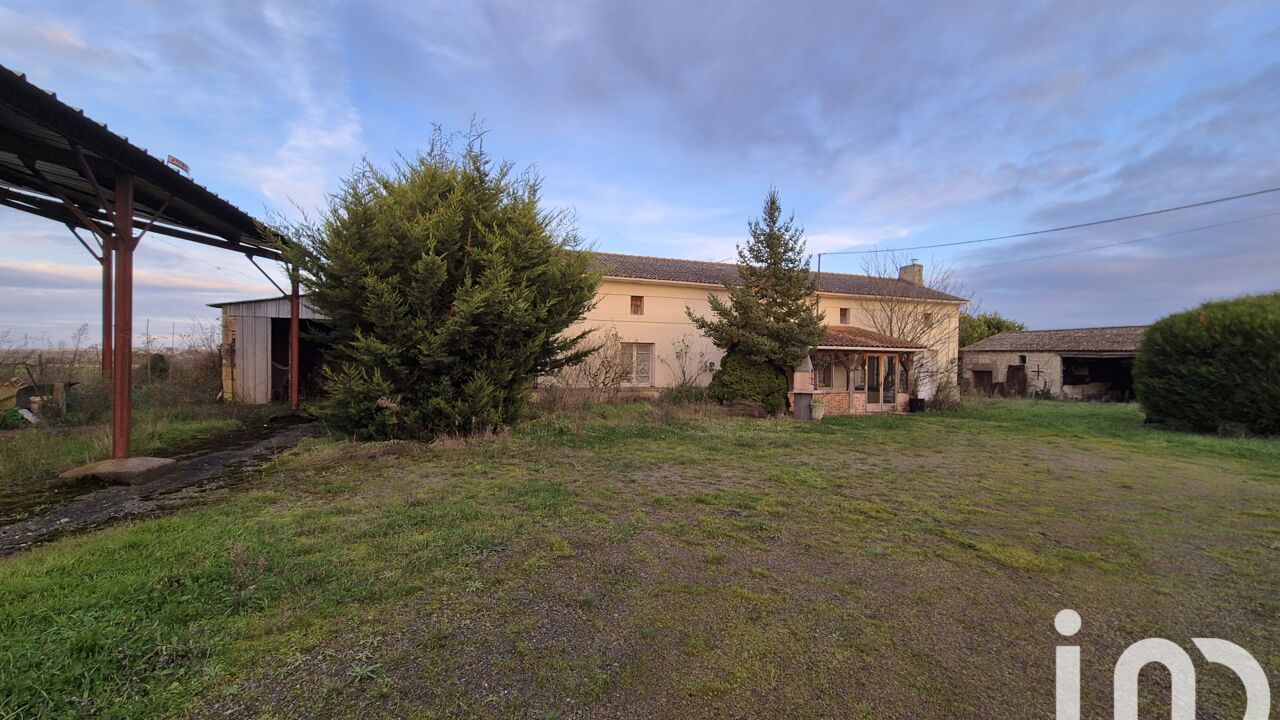 maison 5 pièces 95 m2 à vendre à Saint-Martin-de-Mâcon (79100)