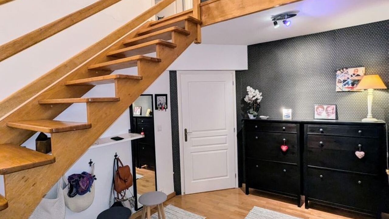 maison 5 pièces 141 m2 à vendre à Élesmes (59600)