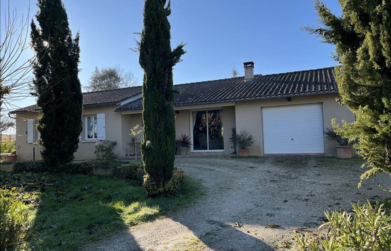 maison 4 pièces 98 m2 à vendre à Bourdeilles (24310)