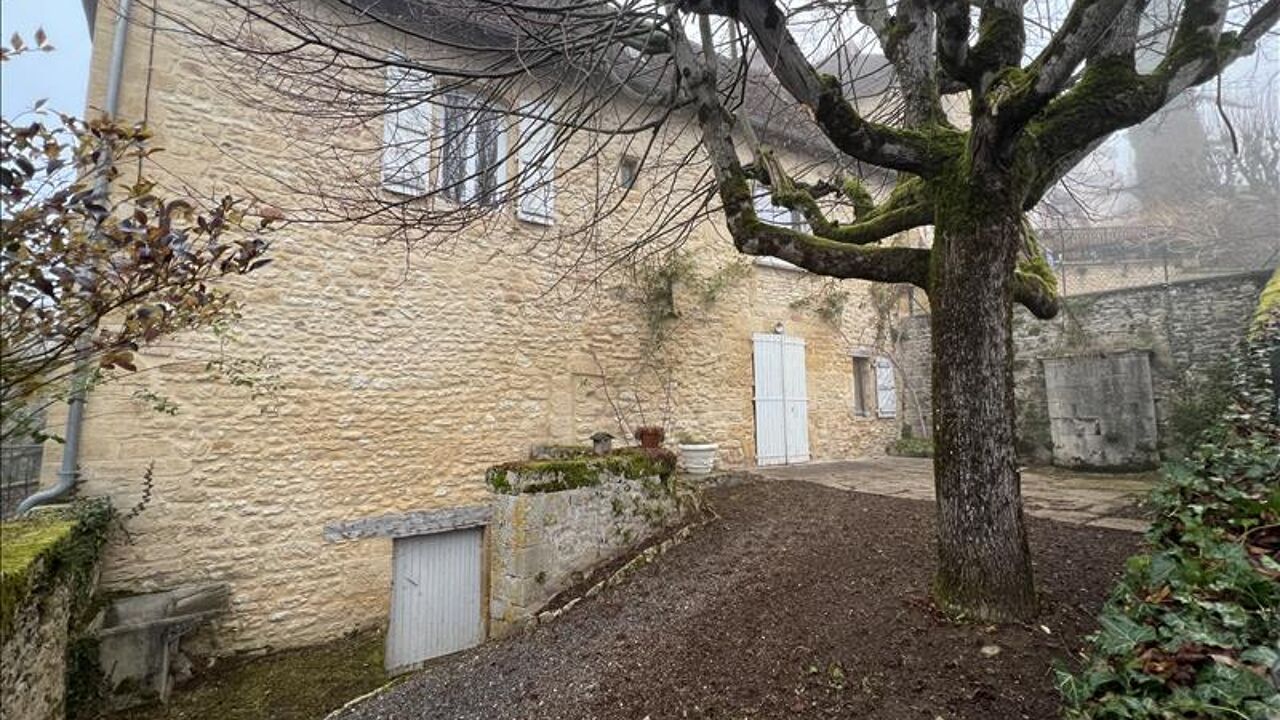 maison 6 pièces 170 m2 à vendre à Plazac (24580)