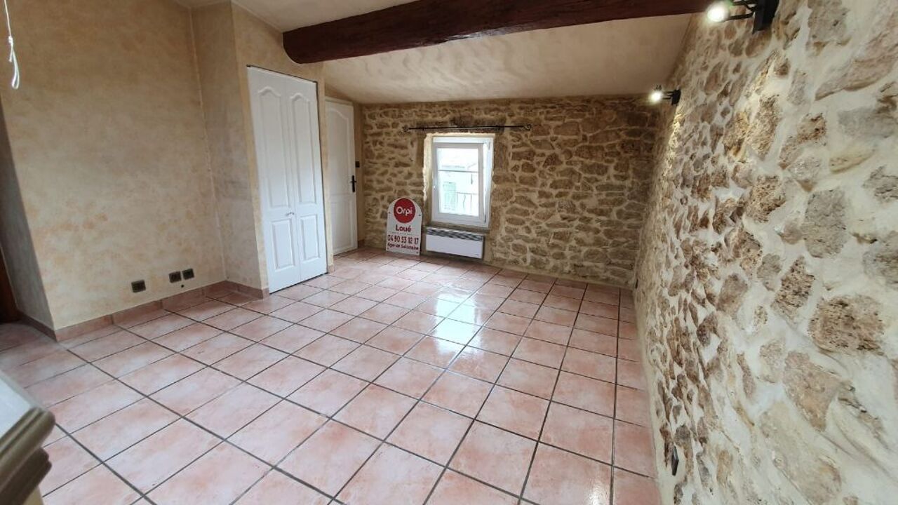 appartement 2 pièces 36 m2 à louer à Grans (13450)