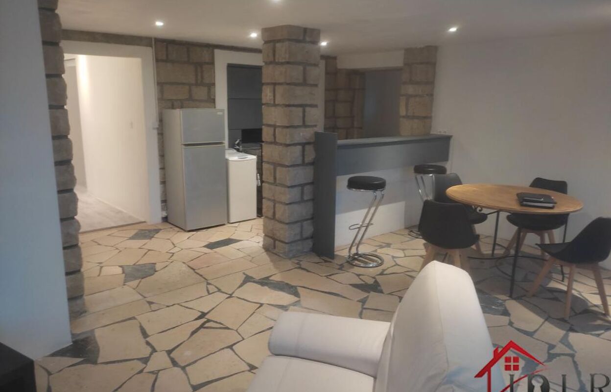 immeuble  pièces 450 m2 à vendre à Mouchard (39330)