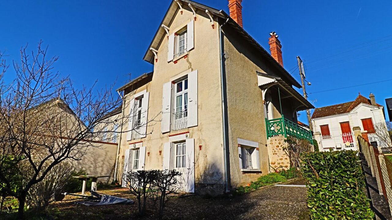 maison 6 pièces 163 m2 à vendre à Saint-Satur (18300)