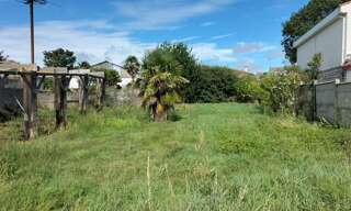 Terrain  949 m² à vendre à Marennes-Hiers-Brouage (17320)