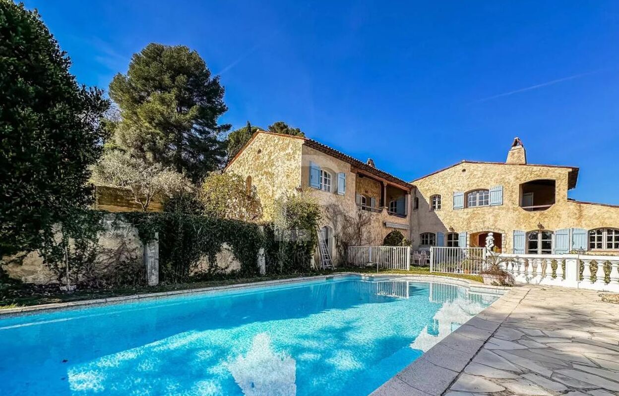 maison 10 pièces 338 m2 à vendre à Mougins (06250)