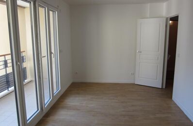 location appartement 810 € CC /mois à proximité de Ville-d'Avray (92410)