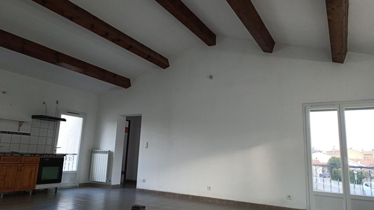 appartement 3 pièces 75 m2 à louer à Saint-Saturnin-Lès-Avignon (84450)