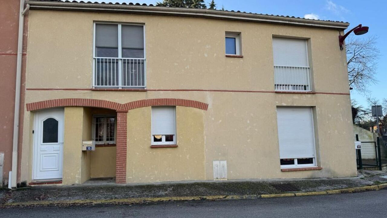 immeuble  pièces 120 m2 à vendre à Labastide-Saint-Pierre (82370)