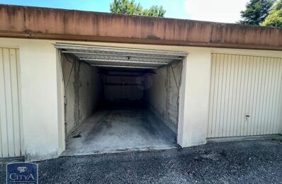 location garage 91 € CC /mois à proximité de La Motte-Servolex (73290)