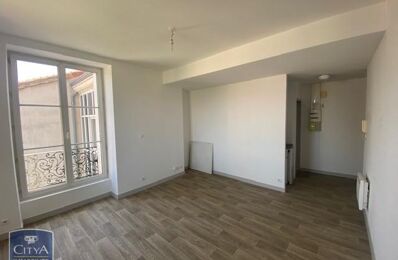 location appartement 370 € CC /mois à proximité de Smarves (86240)