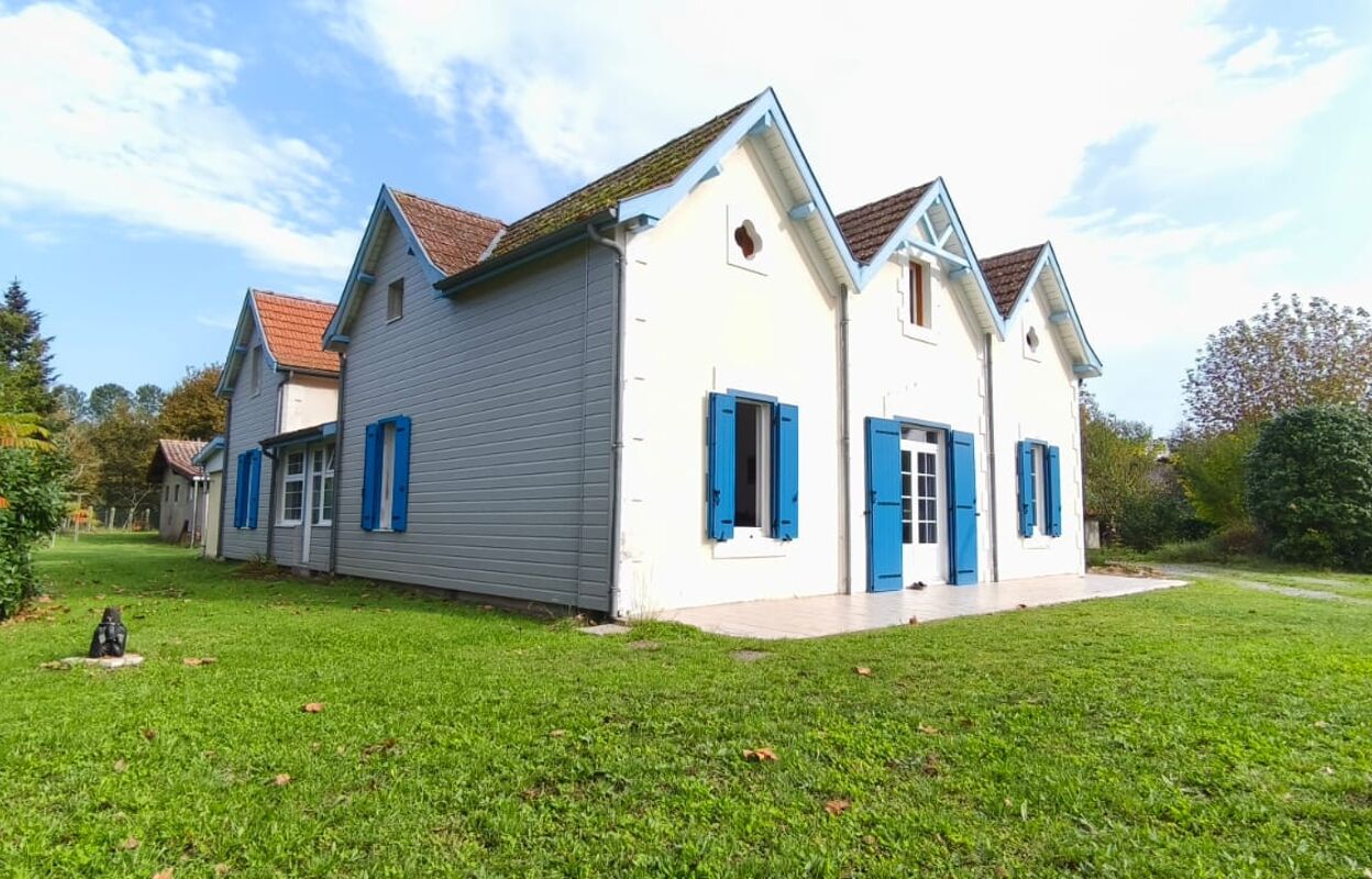 maison 8 pièces 246 m2 à vendre à Pontenx-les-Forges (40200)