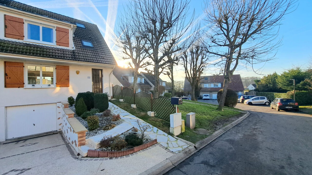 maison 5 pièces 101 m2 à vendre à Saint-Martin-du-Tertre (95270)