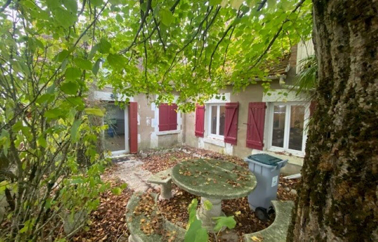 maison 4 pièces  m2 à vendre à Ouvrouer-les-Champs (45150)