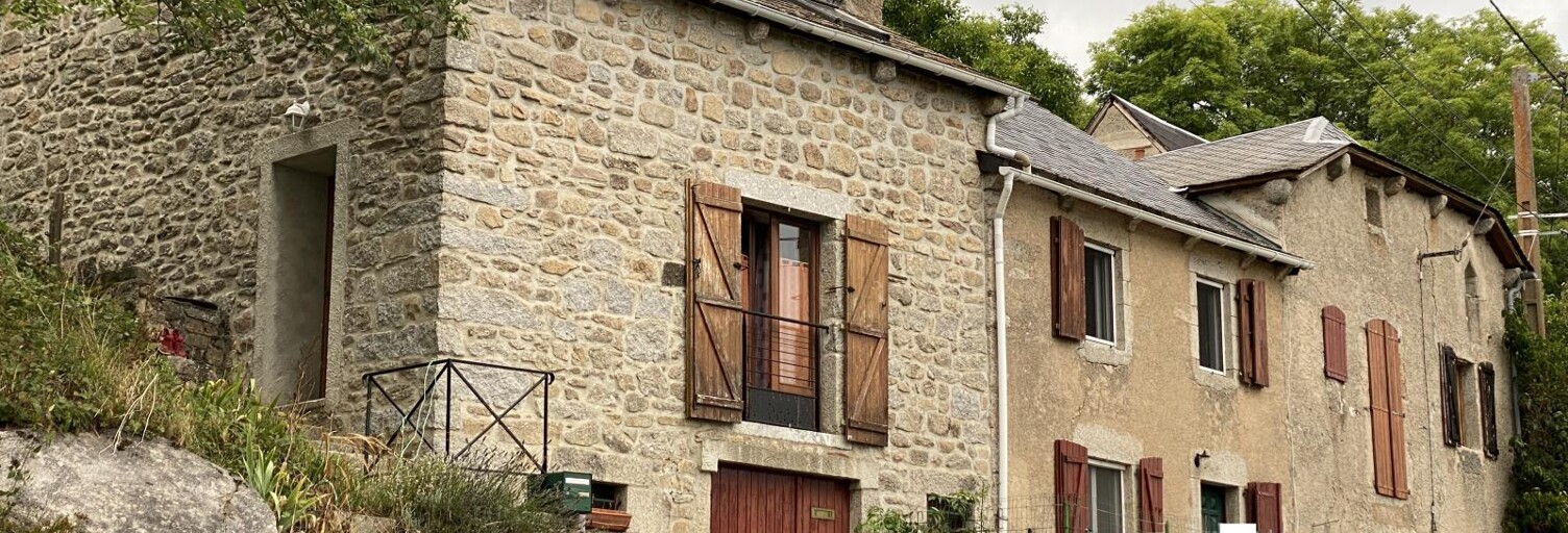 Maison 10 Pièces 178 m² à vendre à Monts-de-Randon (48700)