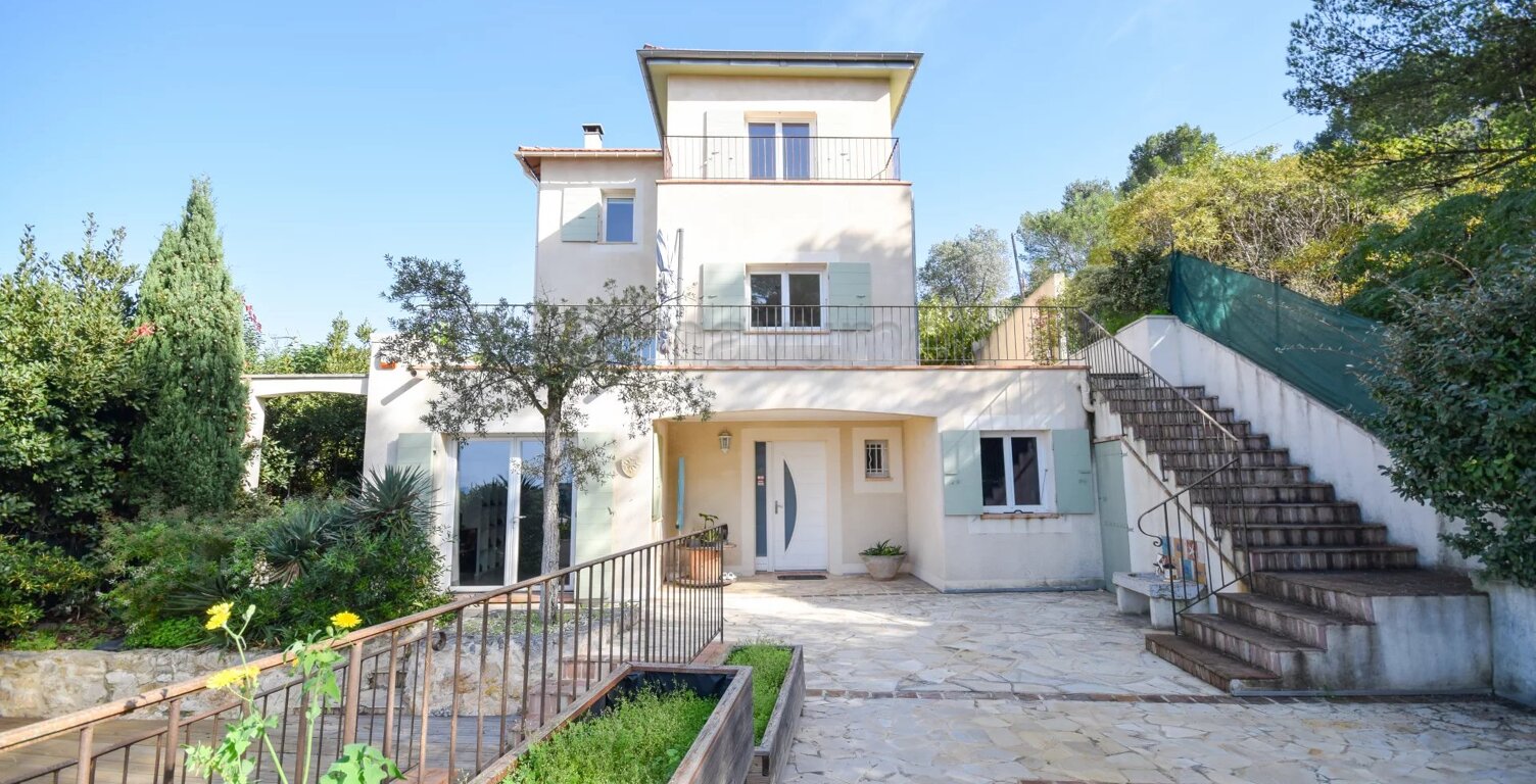 Maison T7 + T2 ind. + 2 Garages + Piscine 13009 Marseille — photo 1