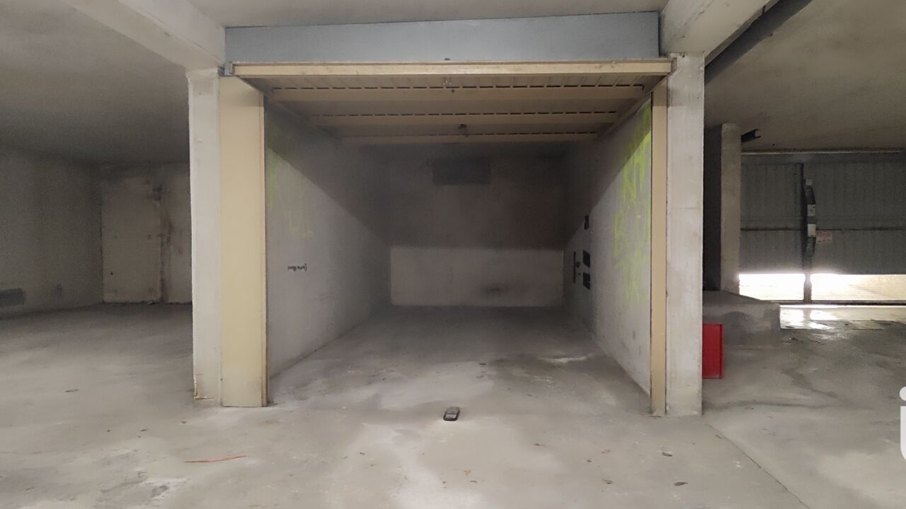 garage  pièces 13 m2 à vendre à Nice (06200)