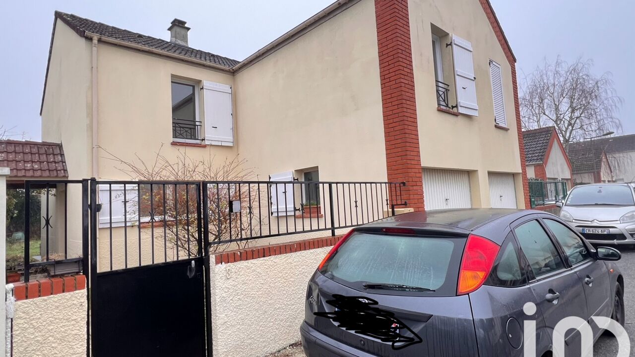 maison 5 pièces 89 m2 à vendre à Savigny-le-Temple (77176)