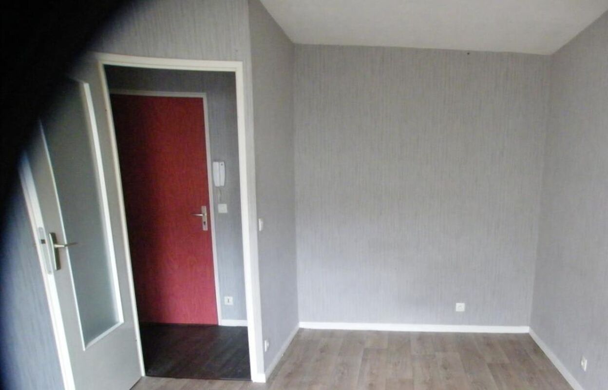 appartement 1 pièces 26 m2 à louer à Évry (91000)